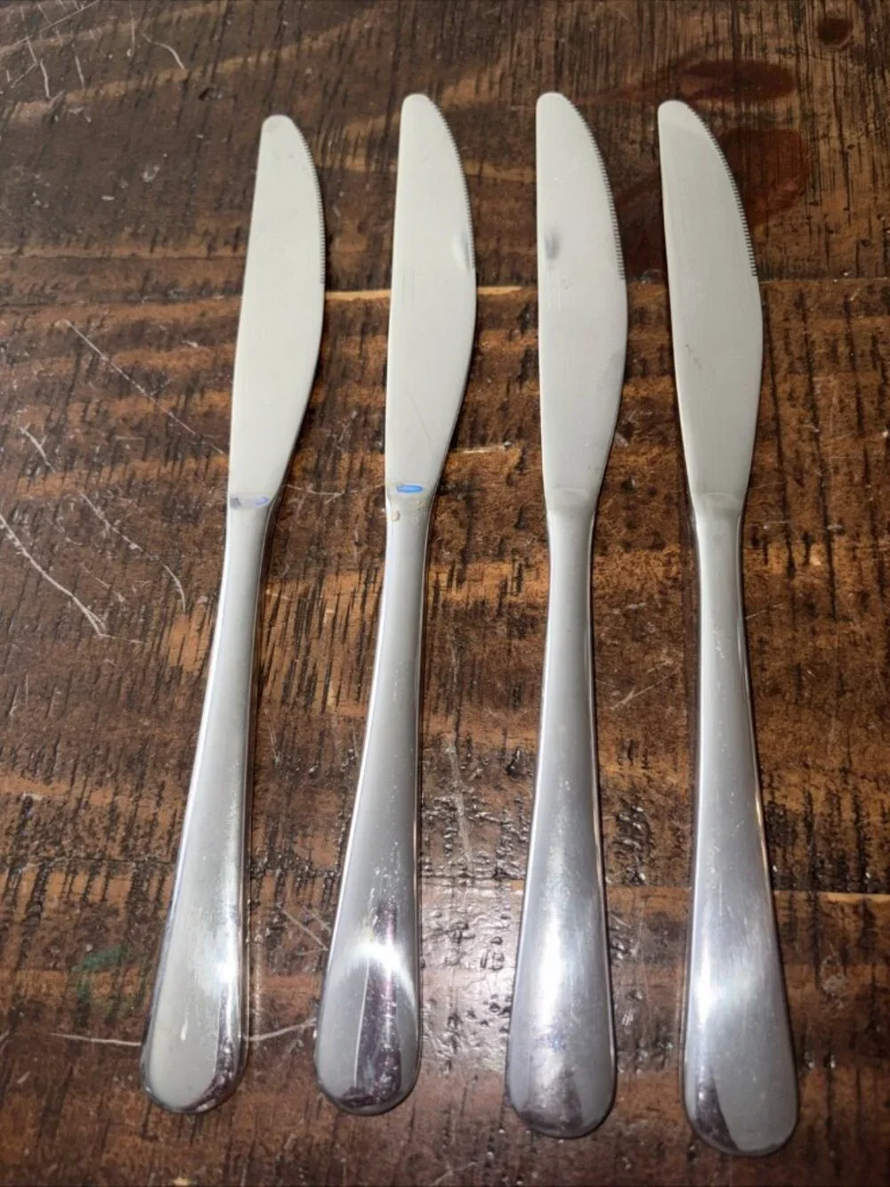 4 Dinner Knives Stainless Steel Cambridge K-18 Marked-9”
